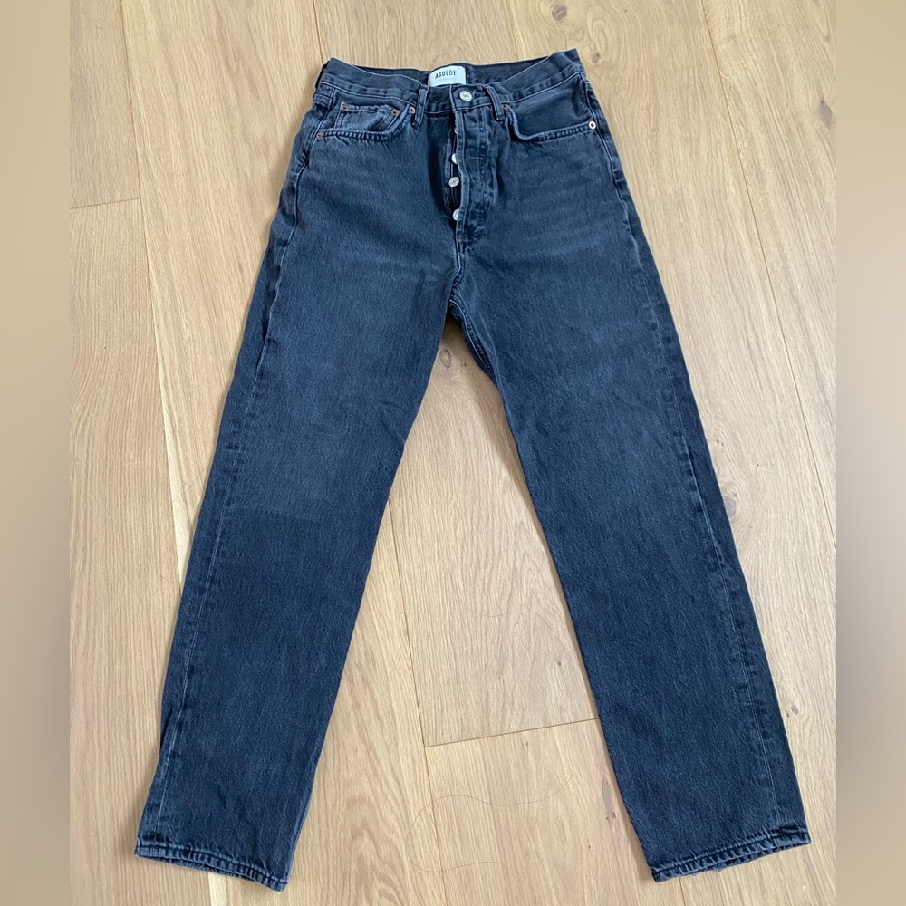 Brand new and never worn agolde 90s jeans in black size 25!